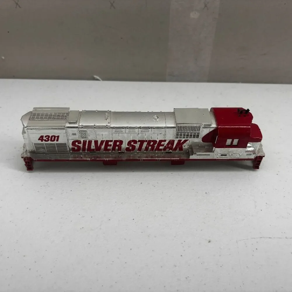 TYCO‎ 4301 Silver Streak 8